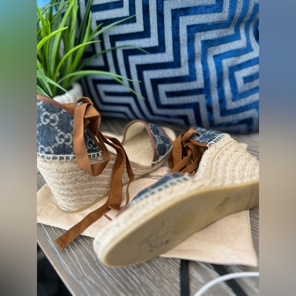AUTHENTIC  GUCCI JUTE  DESIGNER WEDGE  ESPADRILLE - Picture 7 of 8